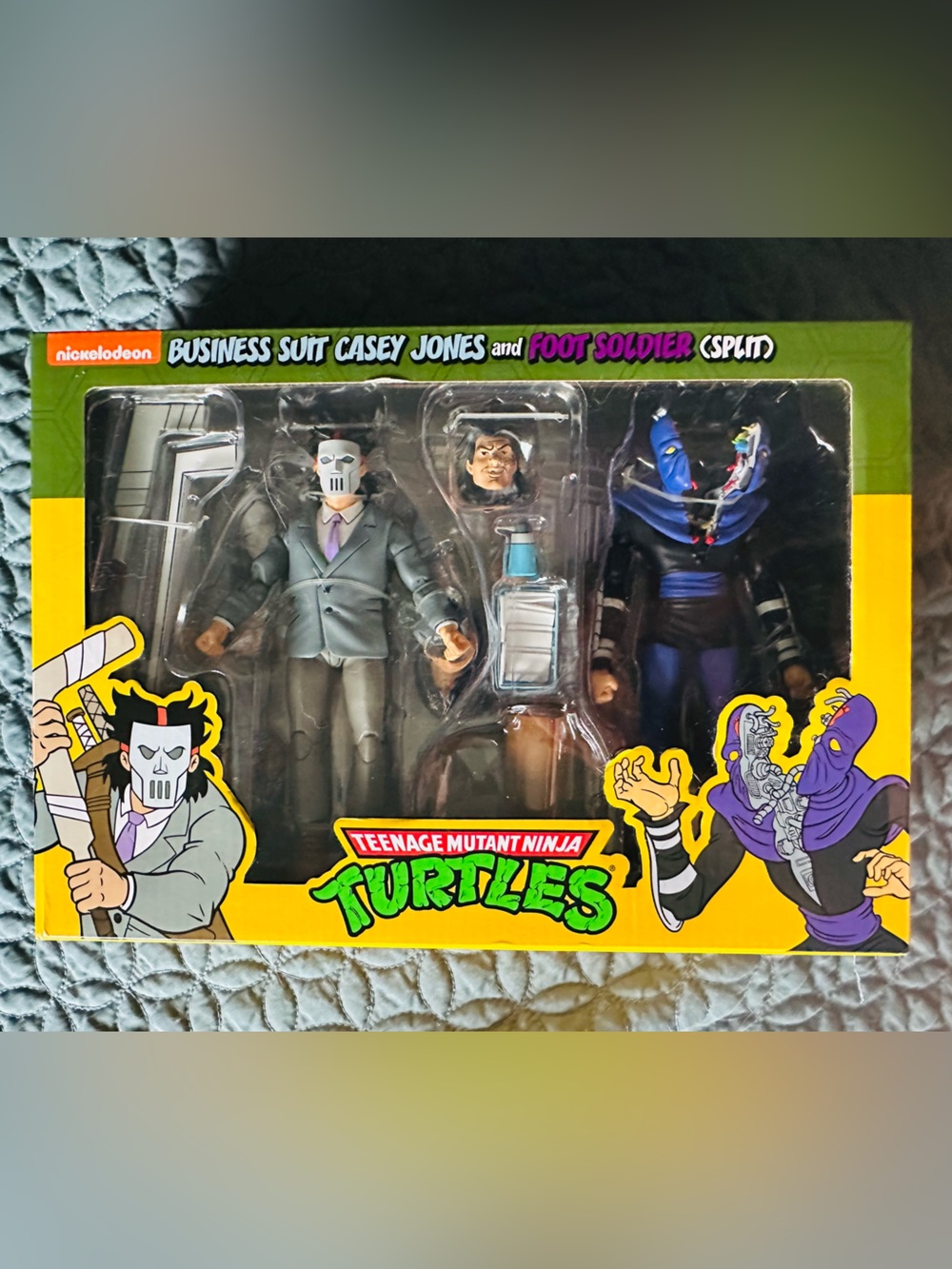 Business Suit Casey Jones & Foot Soldier 2-Pack - Green & Yellow